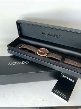 Movado BOLD Brown Museum Dial & Ostrich Leather Strap Unisex Watch #0606221